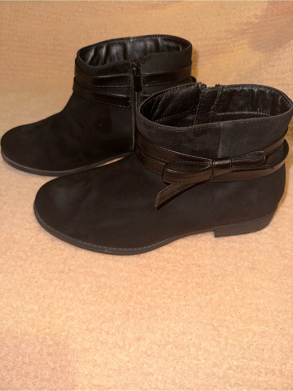 10 Extra Wide Women’s Black Ankle Booties with Side Bow Accent